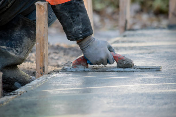 Best Concrete Sidewalk Installation in Bunk Foss, WA